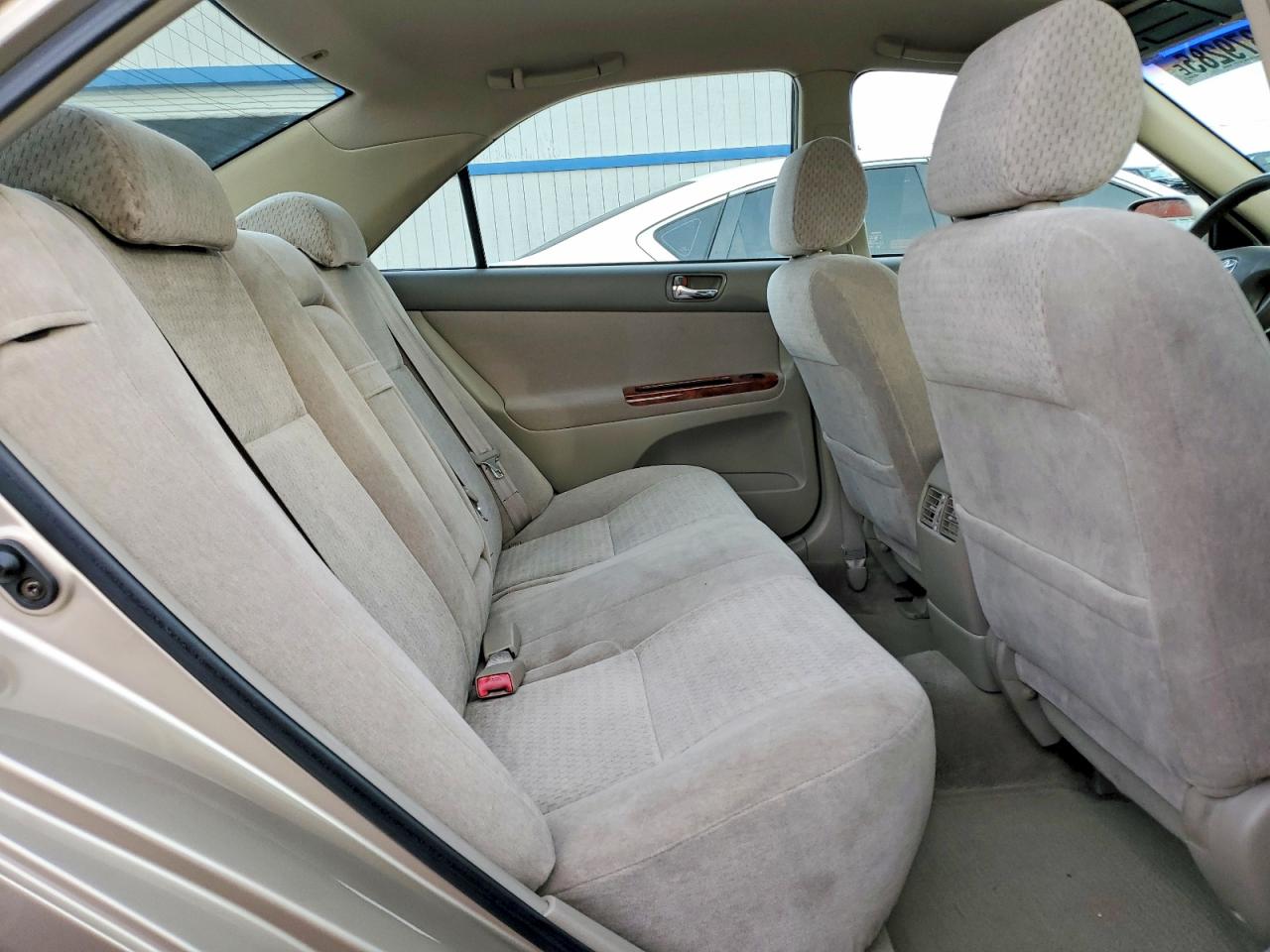 2003 TOYOTA CAMRY XLE photo 10