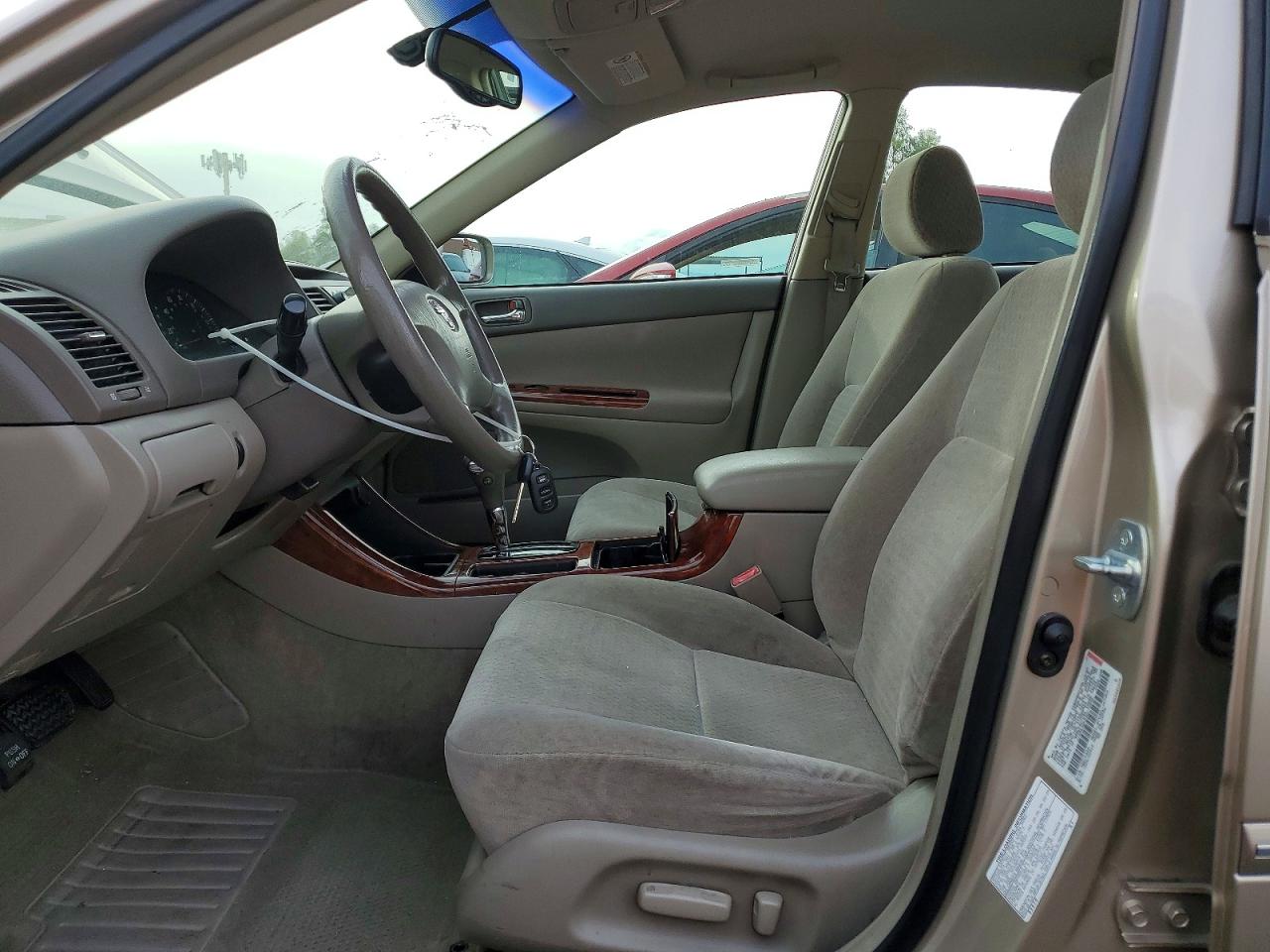 2003 TOYOTA CAMRY XLE photo 7