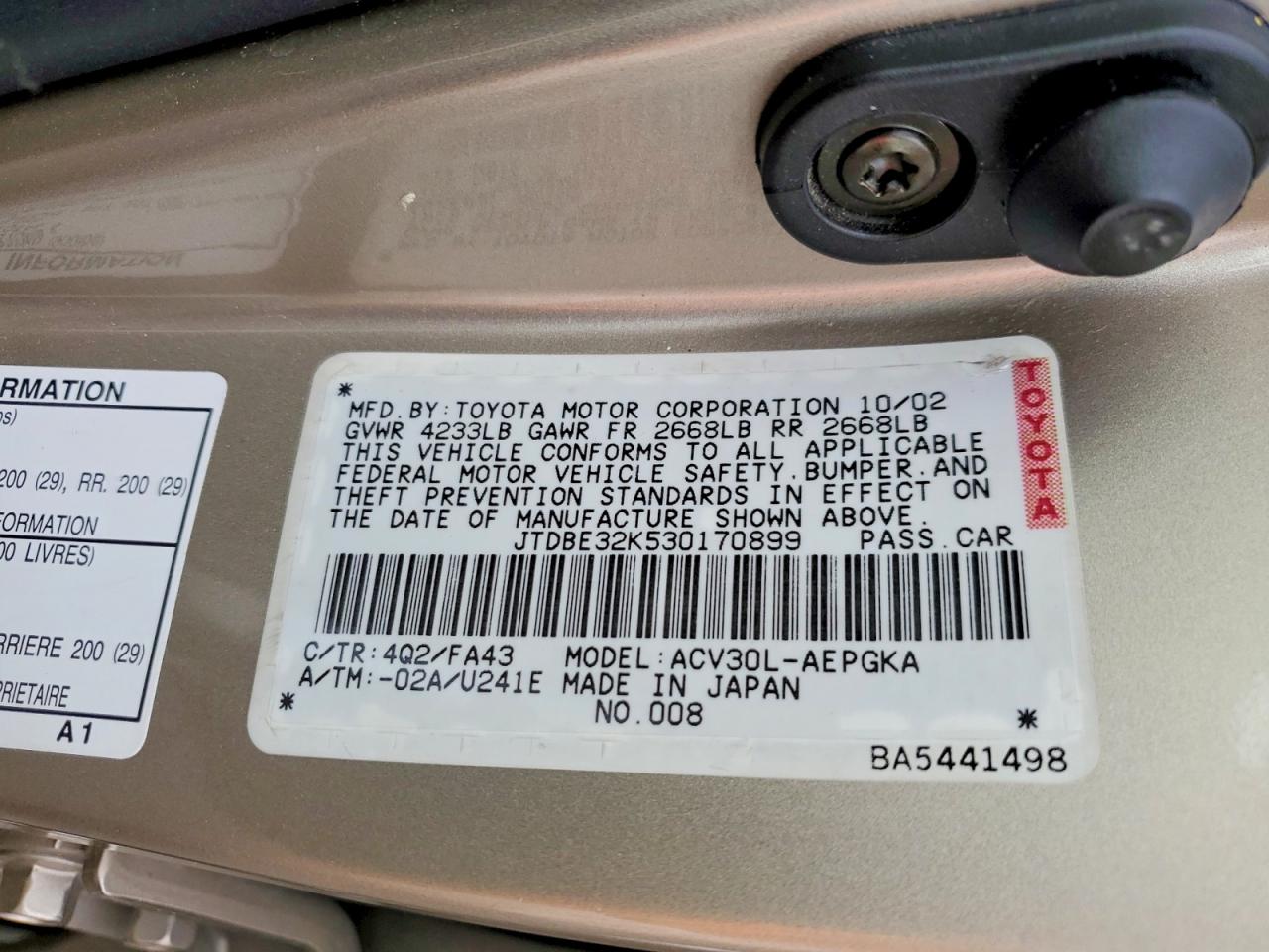 2003 TOYOTA CAMRY XLE photo 13
