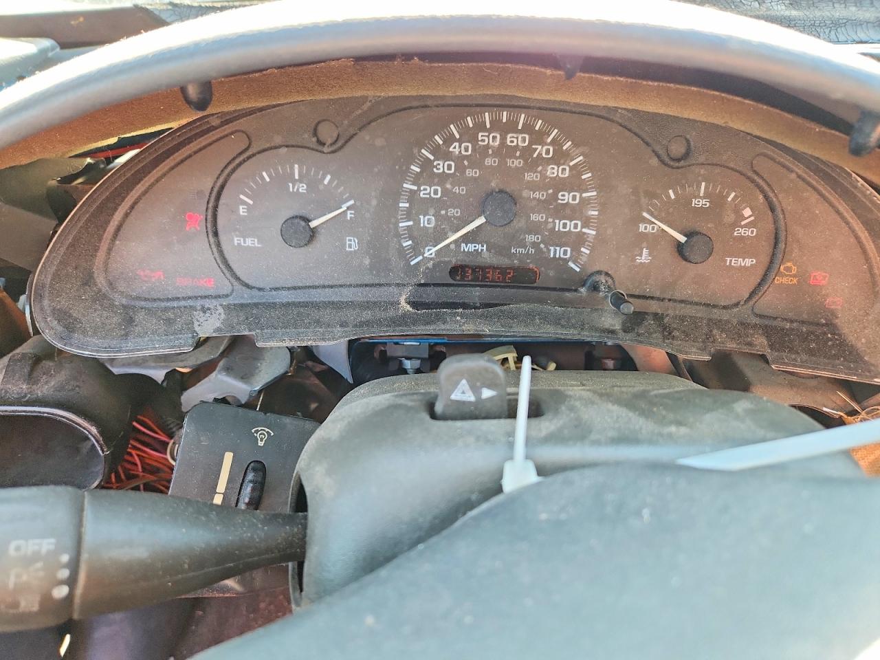 2000 CHEVROLET CAVALIER photo 9