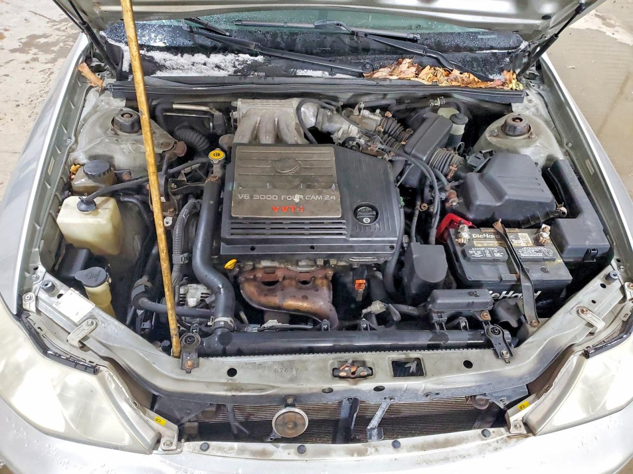 2001 TOYOTA AVALON XL photo 11