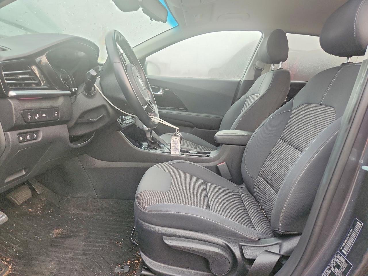 2020 KIA NIRO LXS photo 7