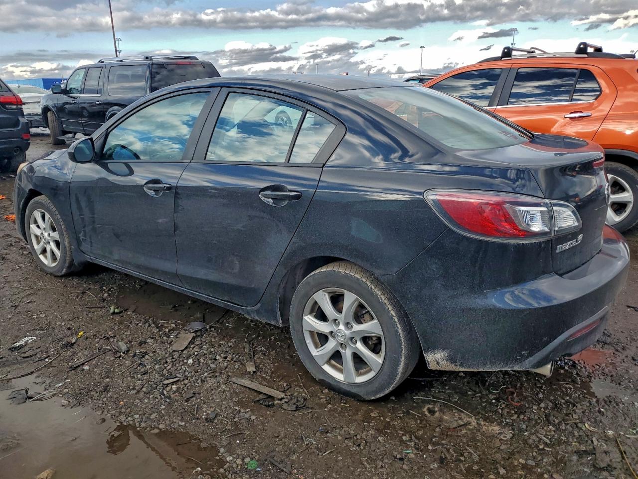 2010 MAZDA 3 I photo 2