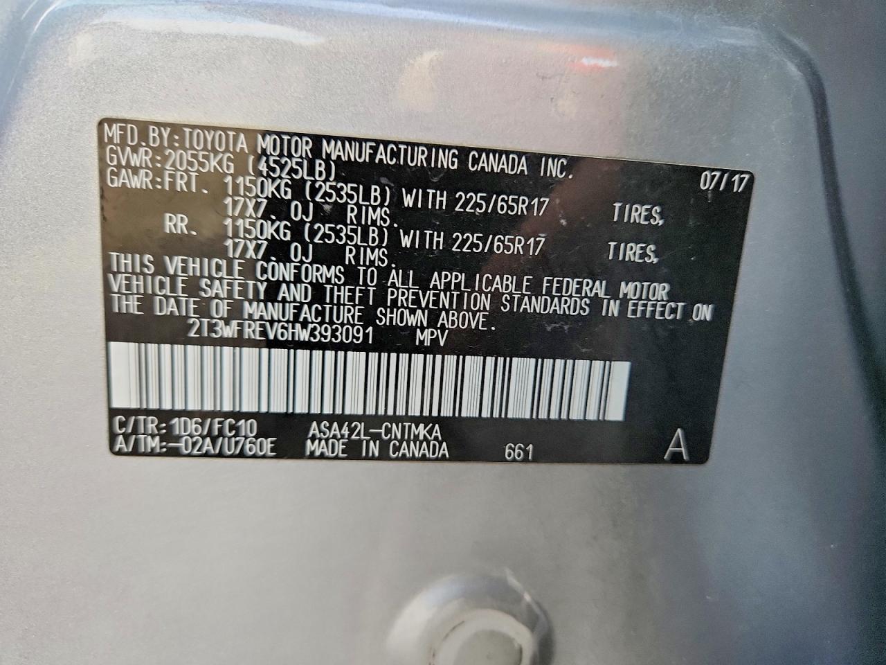 2017 TOYOTA RAV4 XLE photo 13