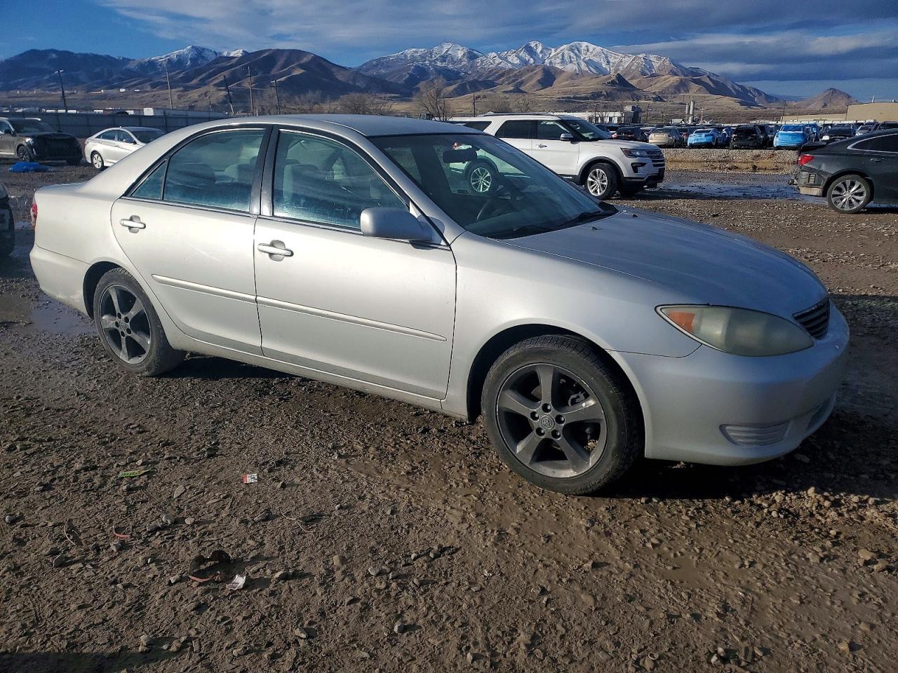 2006 TOYOTA CAMRY LE photo 4