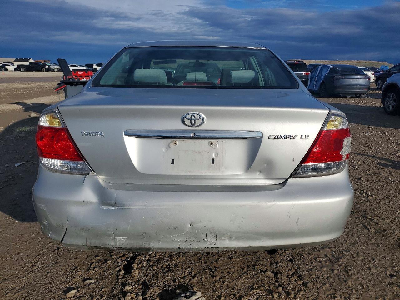2006 TOYOTA CAMRY LE photo 6
