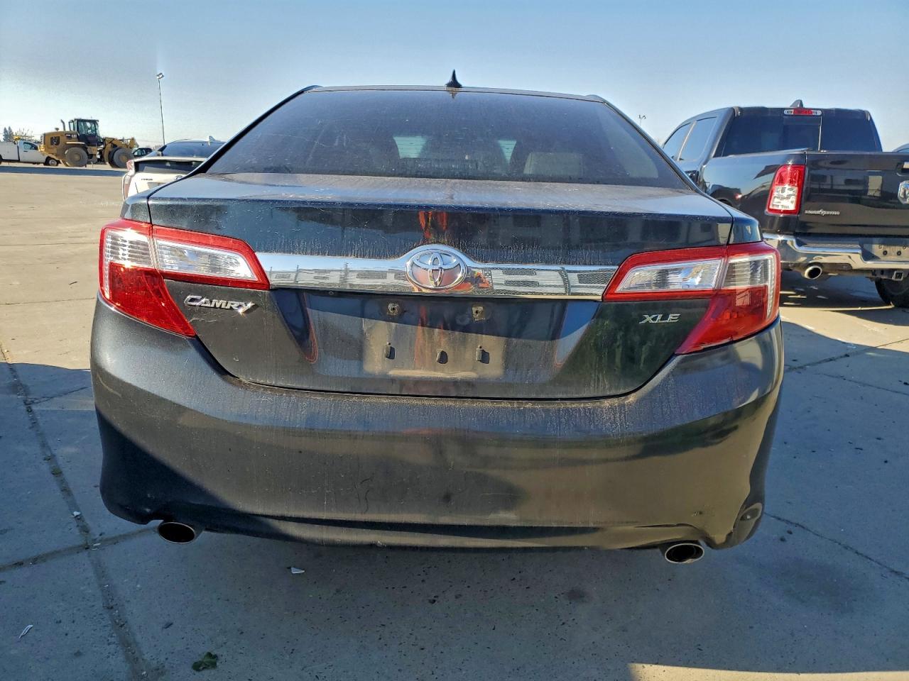 2012 TOYOTA CAMRY SE photo 6