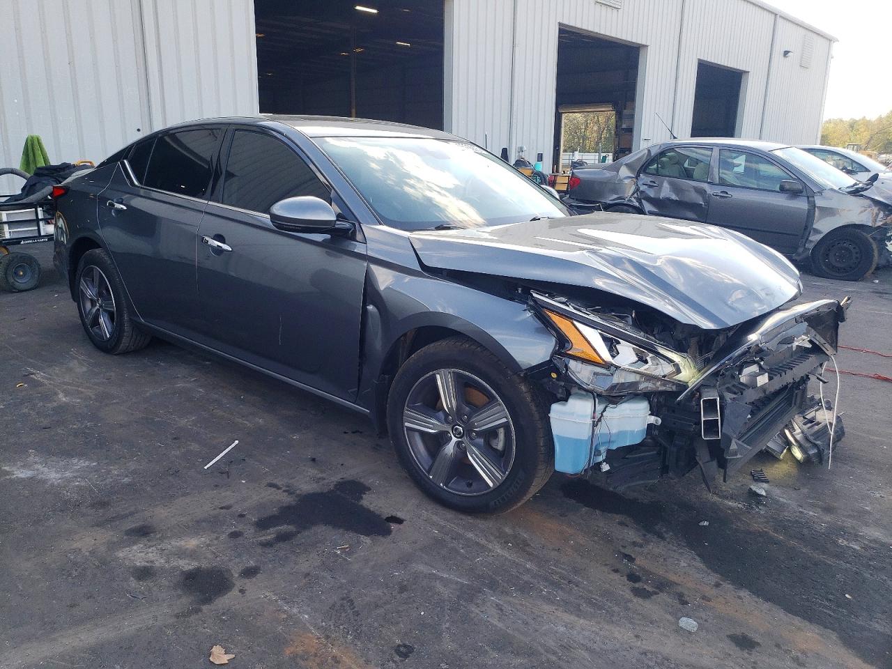 2019 NISSAN ALTIMA SL photo 4