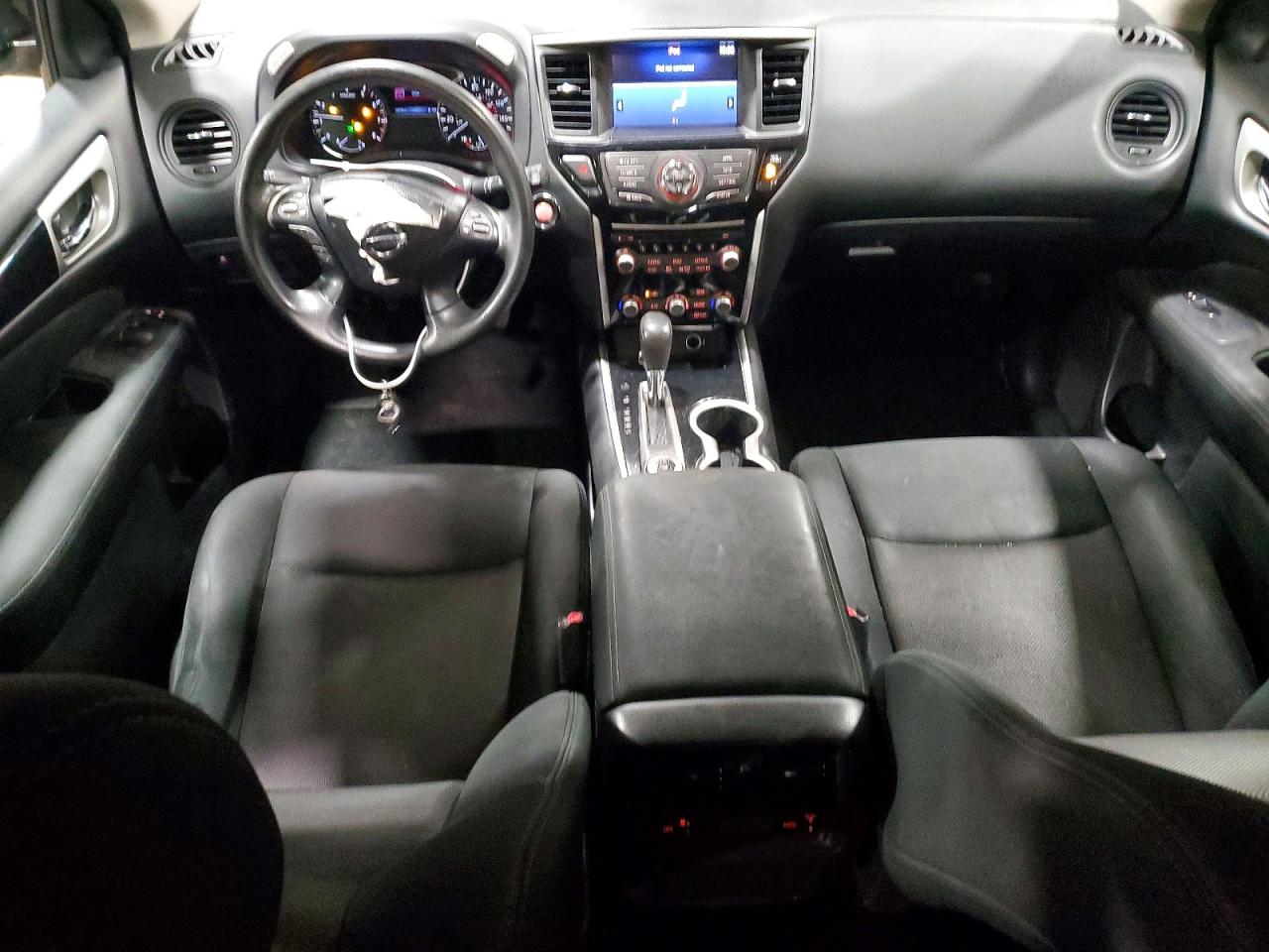 2017 NISSAN PATHFINDER S photo 8