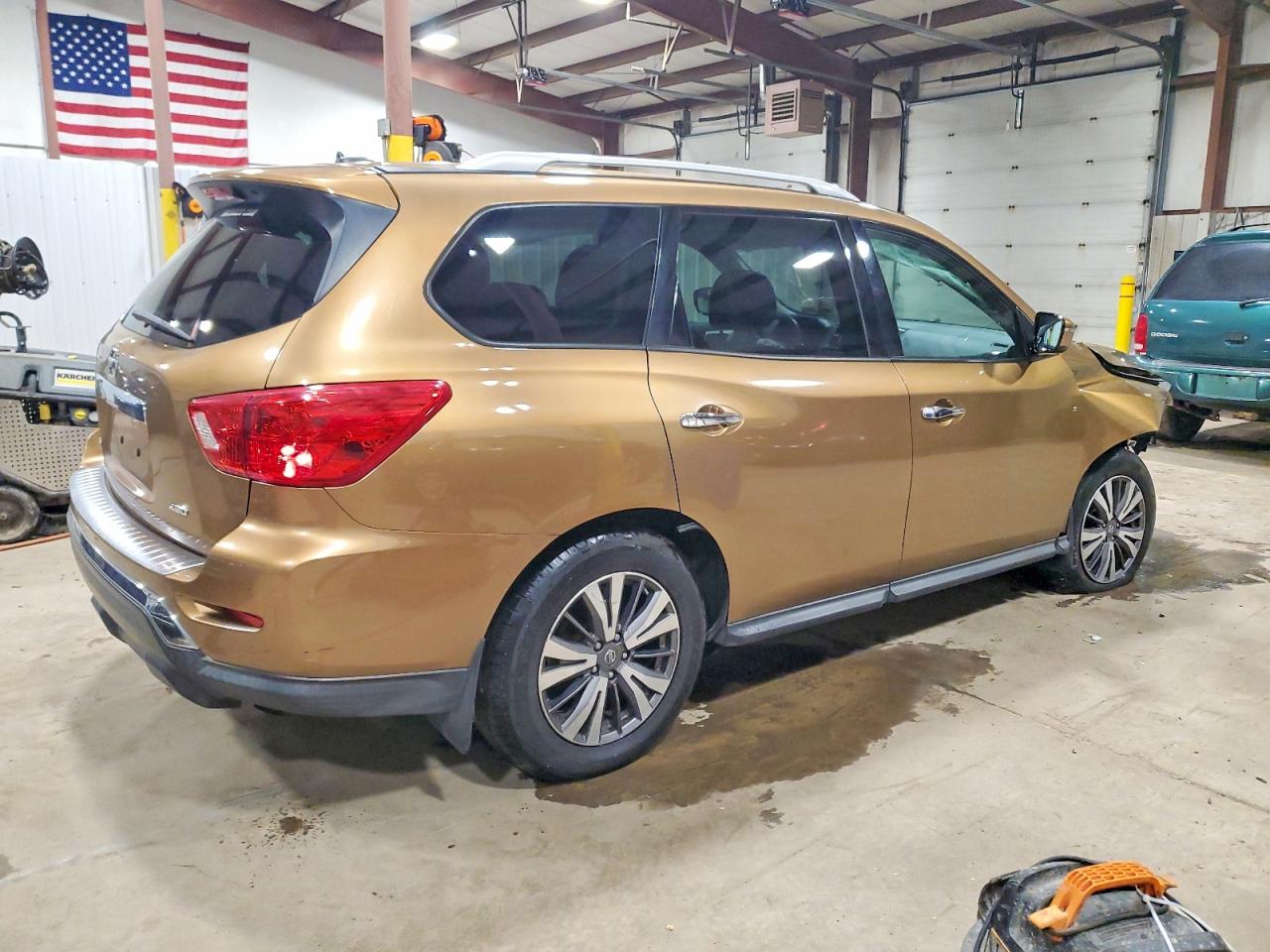 2017 NISSAN PATHFINDER S photo 3