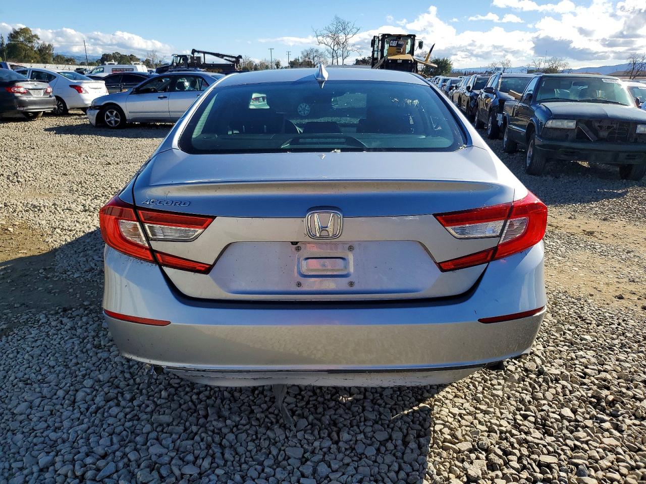 2018 HONDA ACCORD EXL photo 16