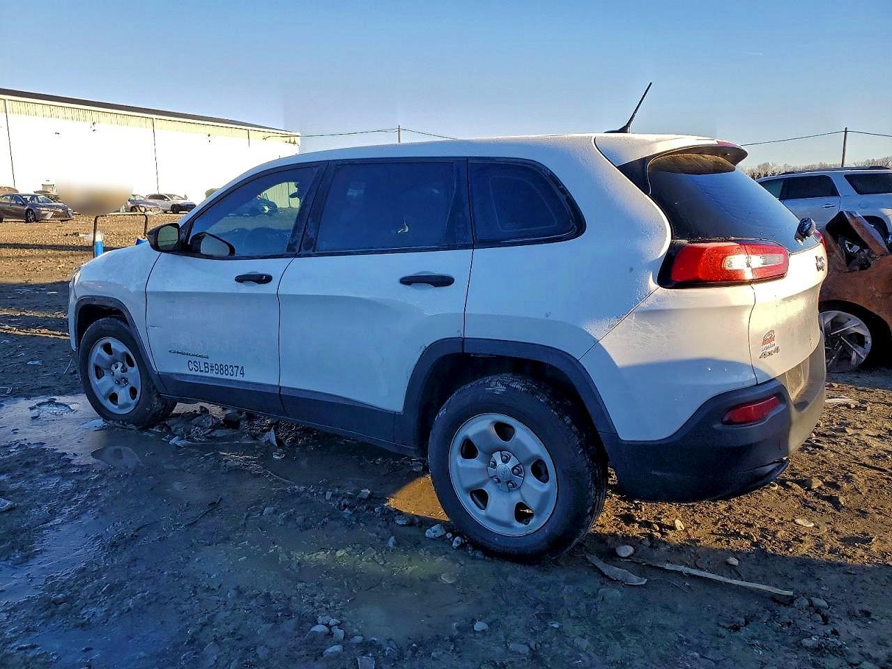 2015 JEEP CHEROKEE SPORT photo 2