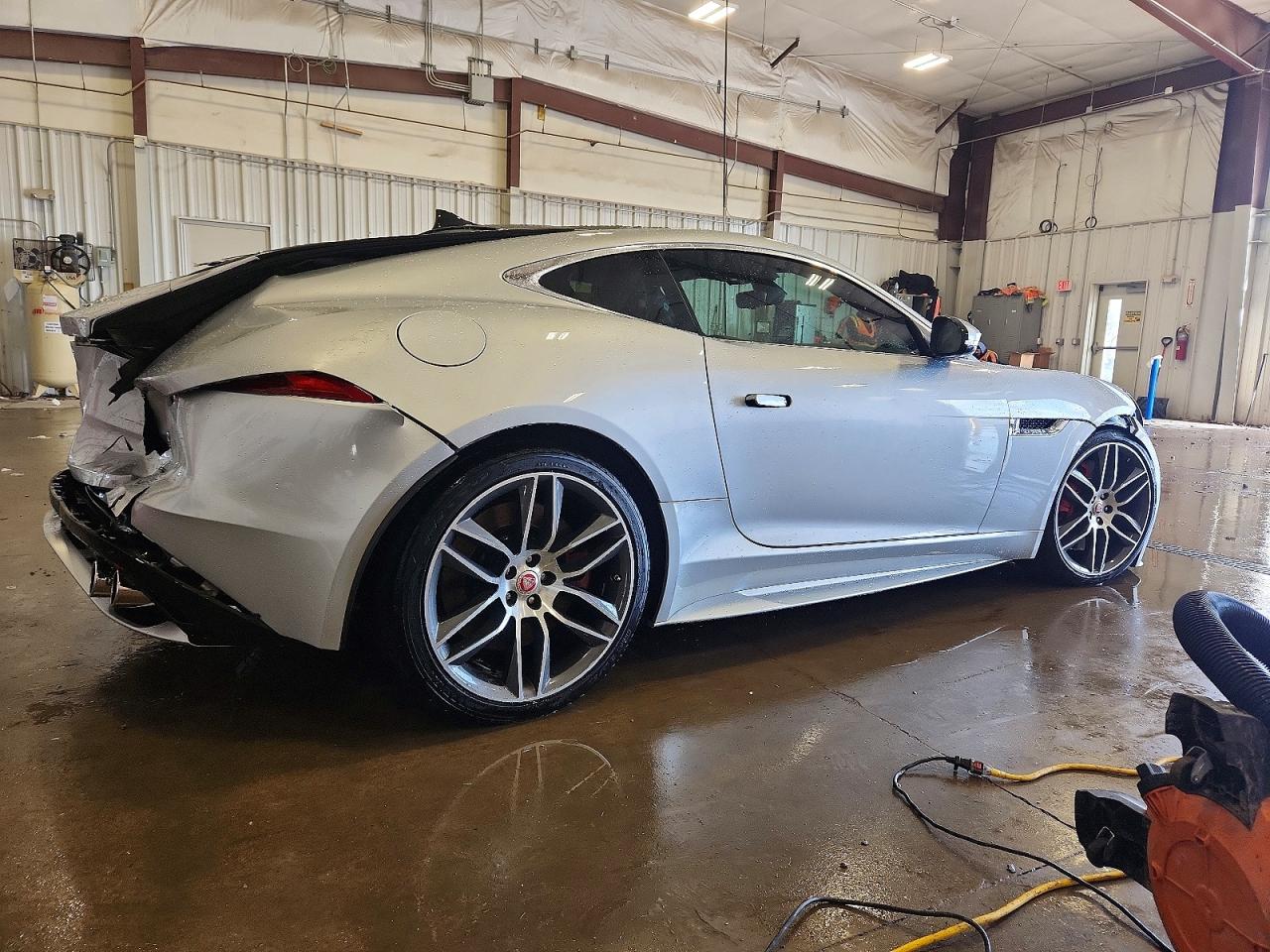 2016 JAGUAR F-TYPE R photo 3