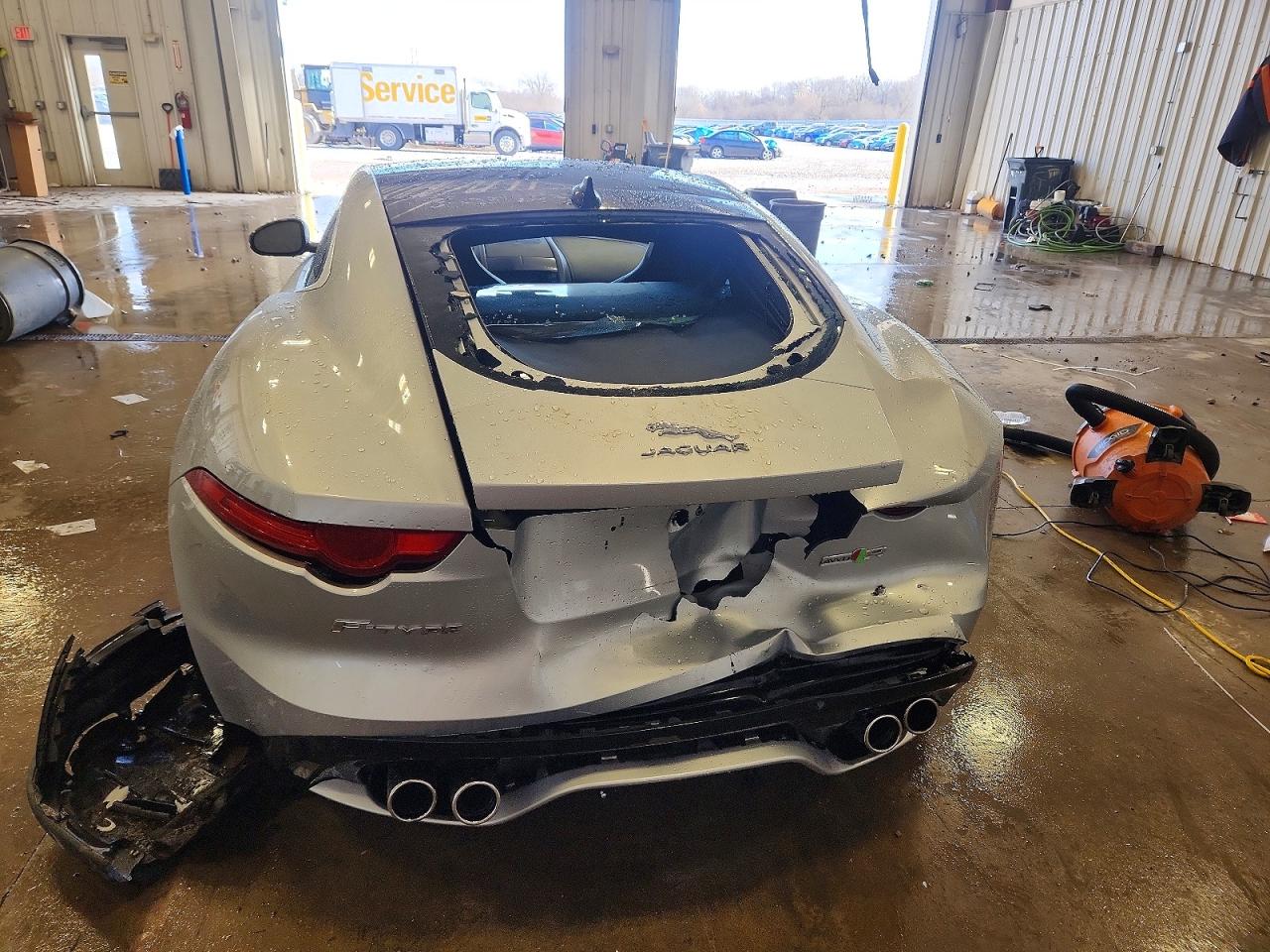 2016 JAGUAR F-TYPE R photo 6