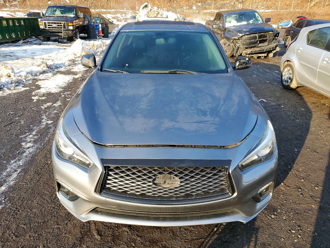 2018 INFINITI Q50 LUXE photo 5