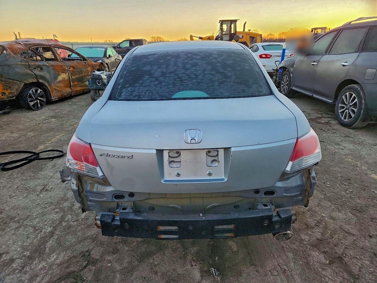 2010 HONDA ACCORD LXP photo 6