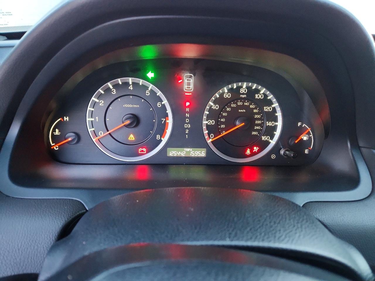 2010 HONDA ACCORD LXP photo 9