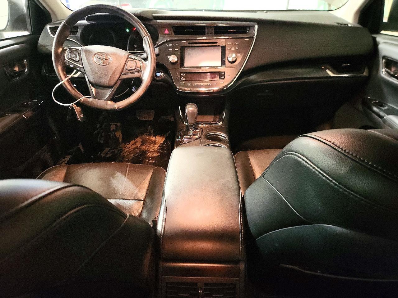 2016 TOYOTA AVALON XLE photo 8