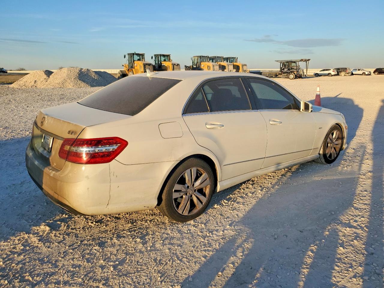 2011 MERCEDES-BENZ E 350 BLUETEC photo 3