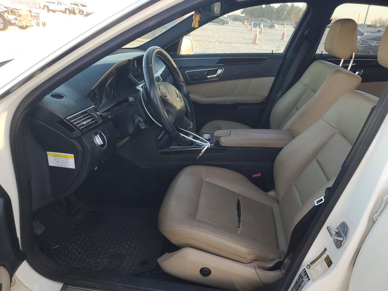 2011 MERCEDES-BENZ E 350 BLUETEC photo 7
