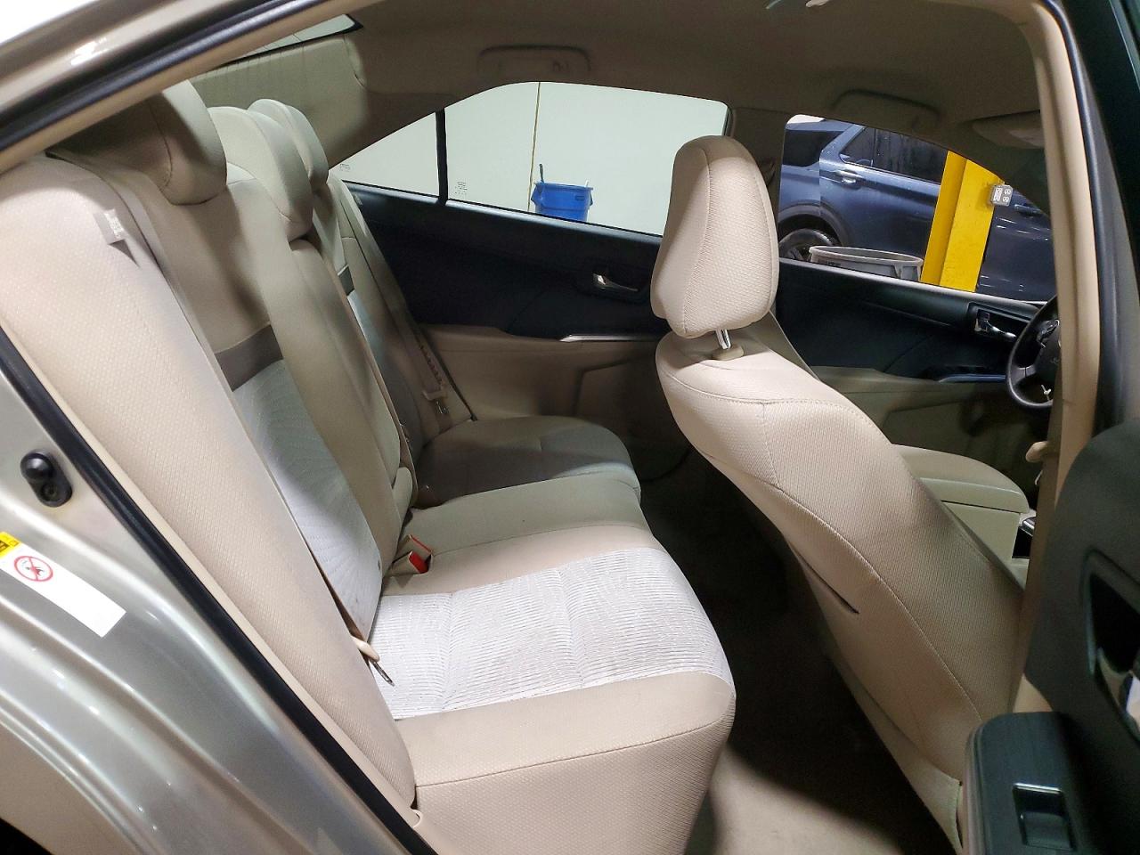 2014 TOYOTA CAMRY HYBRID photo 10