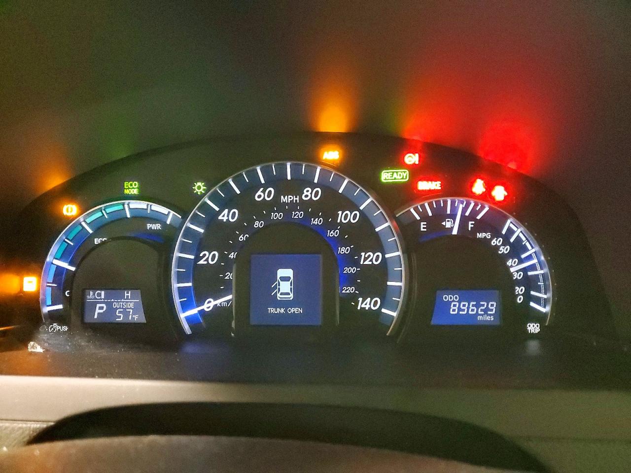 2014 TOYOTA CAMRY HYBRID photo 9