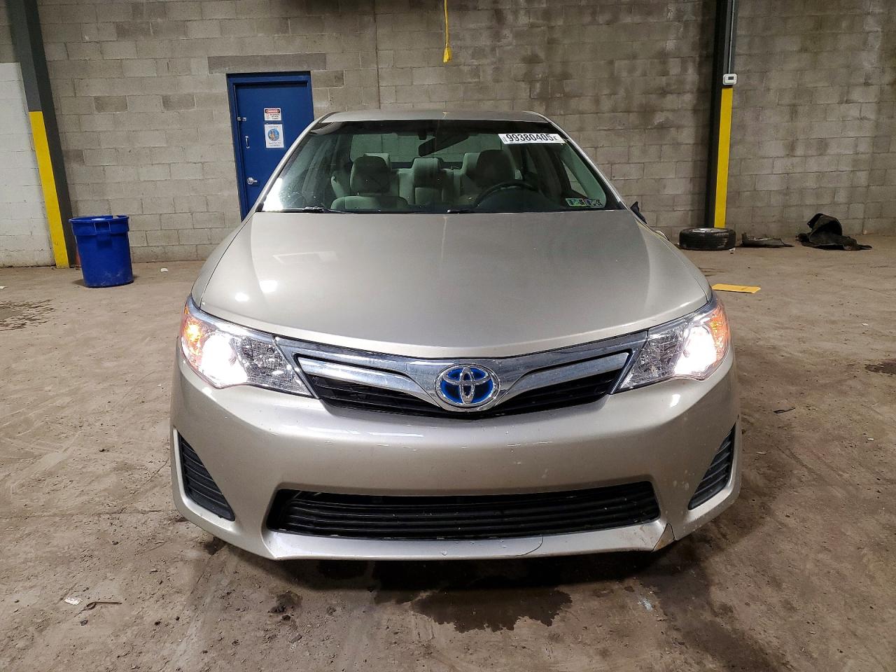 2014 TOYOTA CAMRY HYBRID photo 5