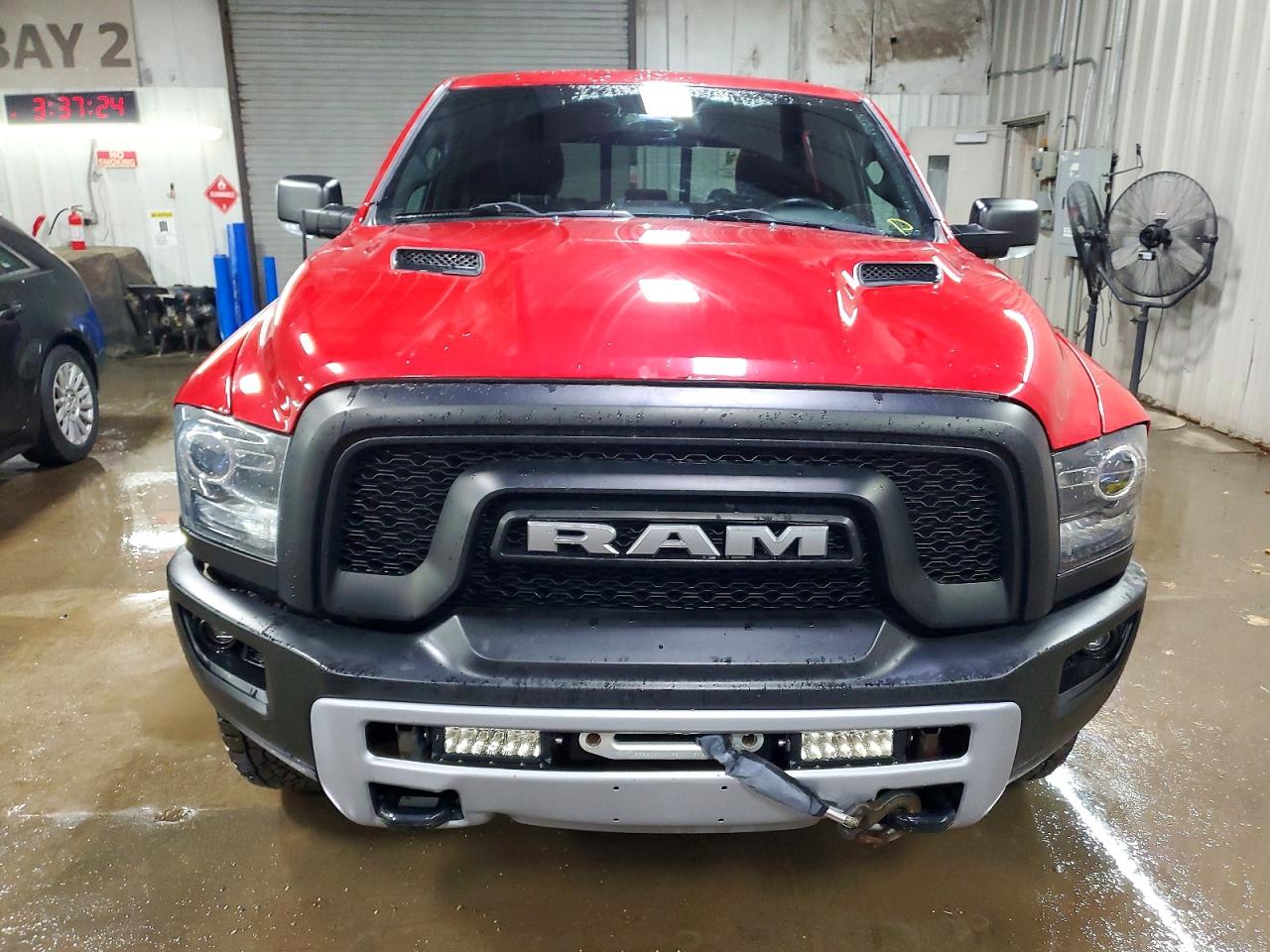 2016 RAM 1500 REBEL photo 9