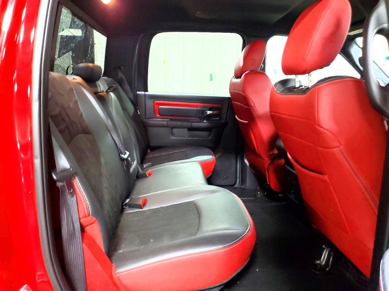 2016 RAM 1500 REBEL photo 19