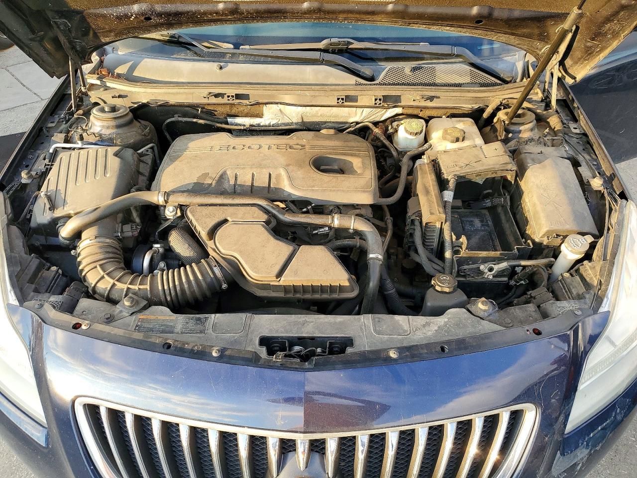 2011 BUICK REGAL CXL photo 11
