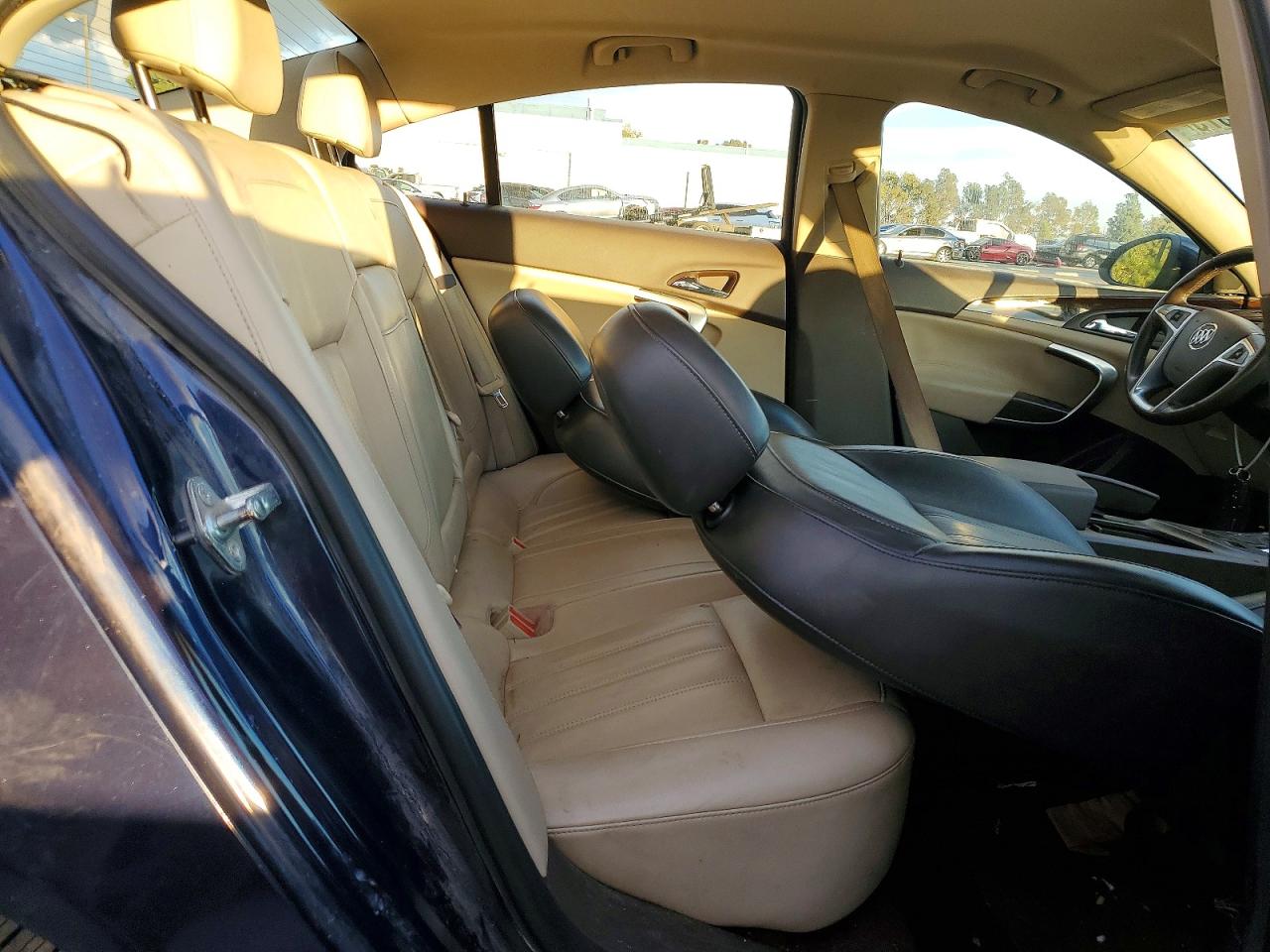 2011 BUICK REGAL CXL photo 10
