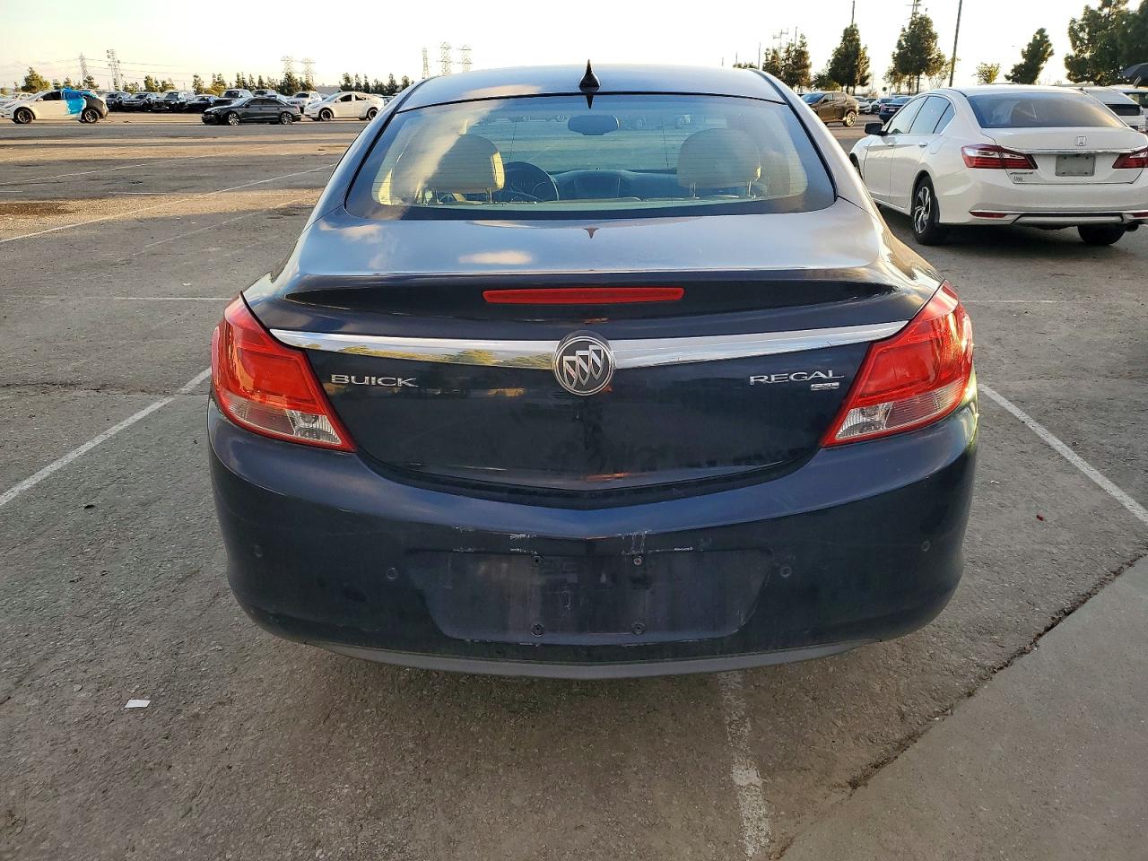 2011 BUICK REGAL CXL photo 6