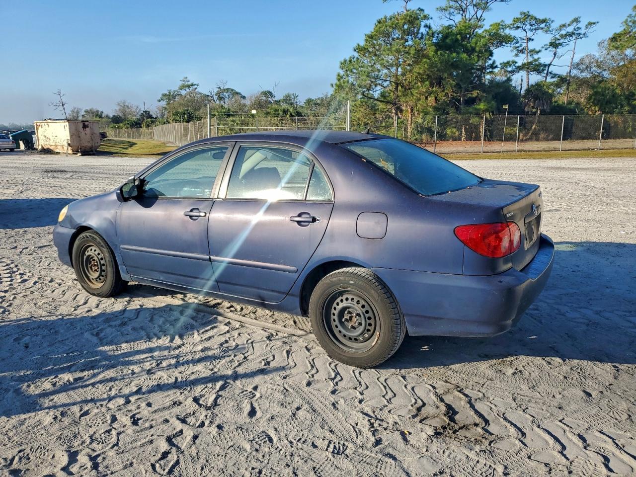 2005 TOYOTA COROLLA CE photo 2