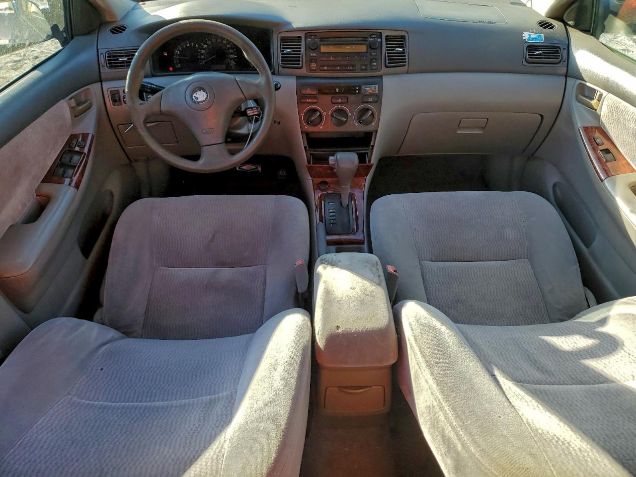 2005 TOYOTA COROLLA CE photo 8