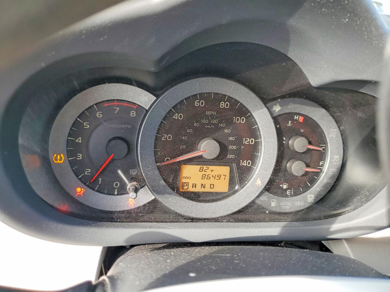 2011 TOYOTA RAV4 photo 9