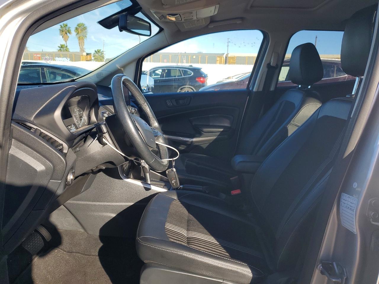 2020 FORD ECOSPORT SES photo 7
