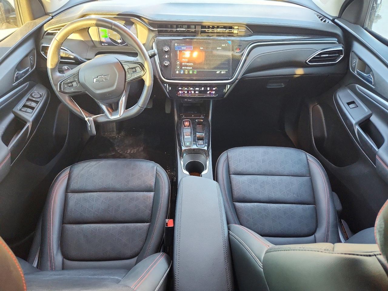2023 CHEVROLET BOLT EUV LT photo 15