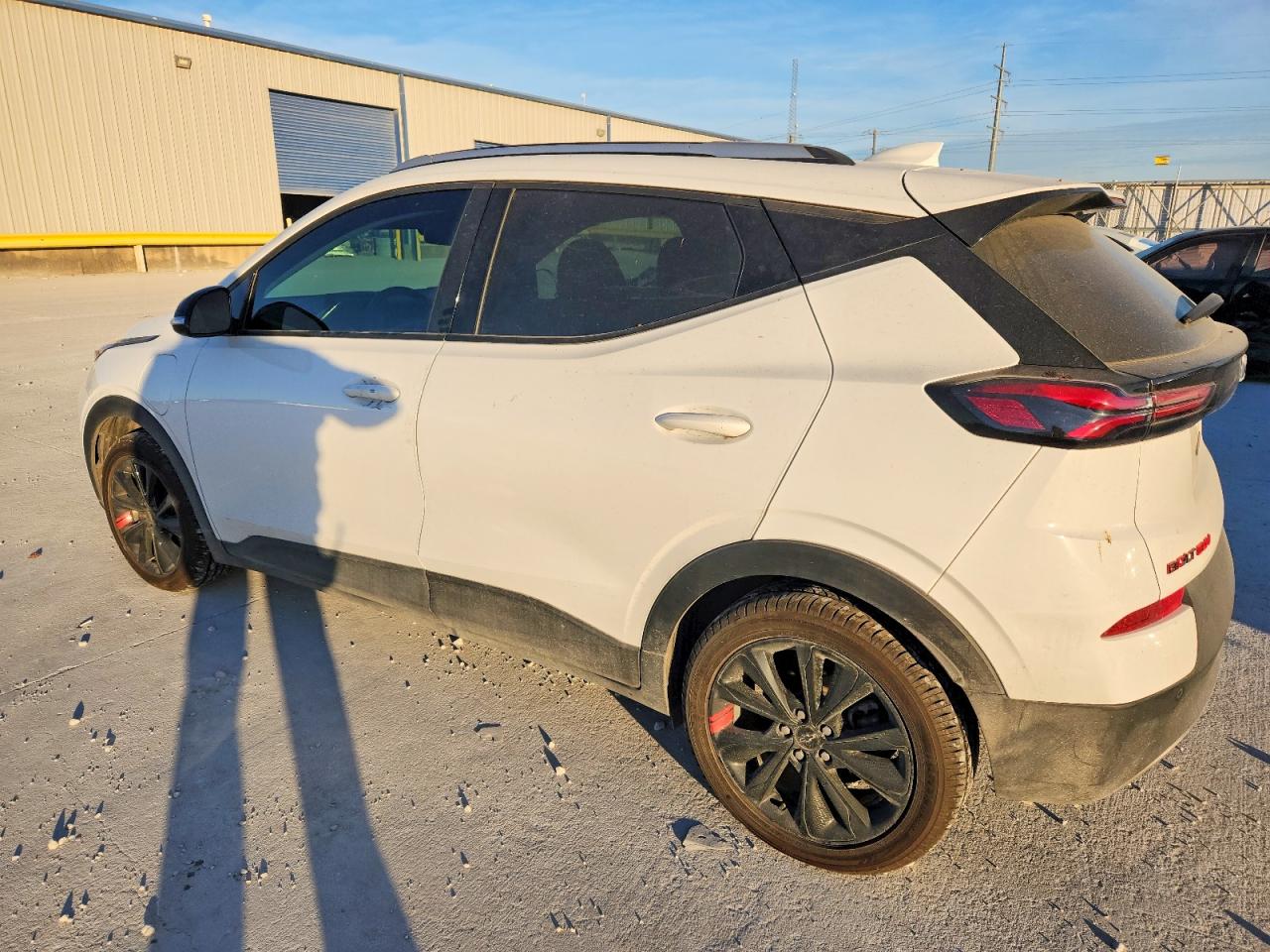 2023 CHEVROLET BOLT EUV LT photo 3