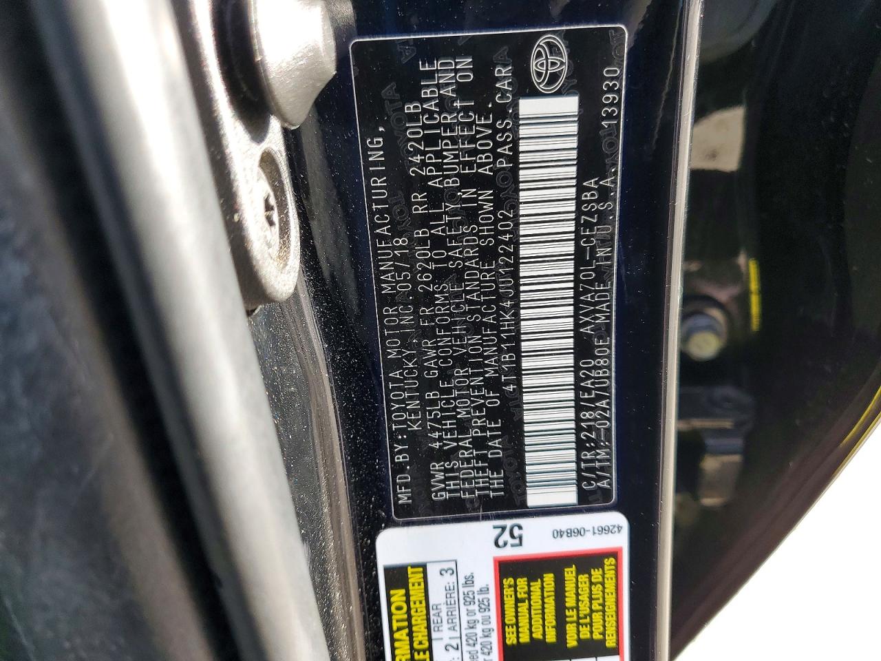 2018 TOYOTA CAMRY L photo 12