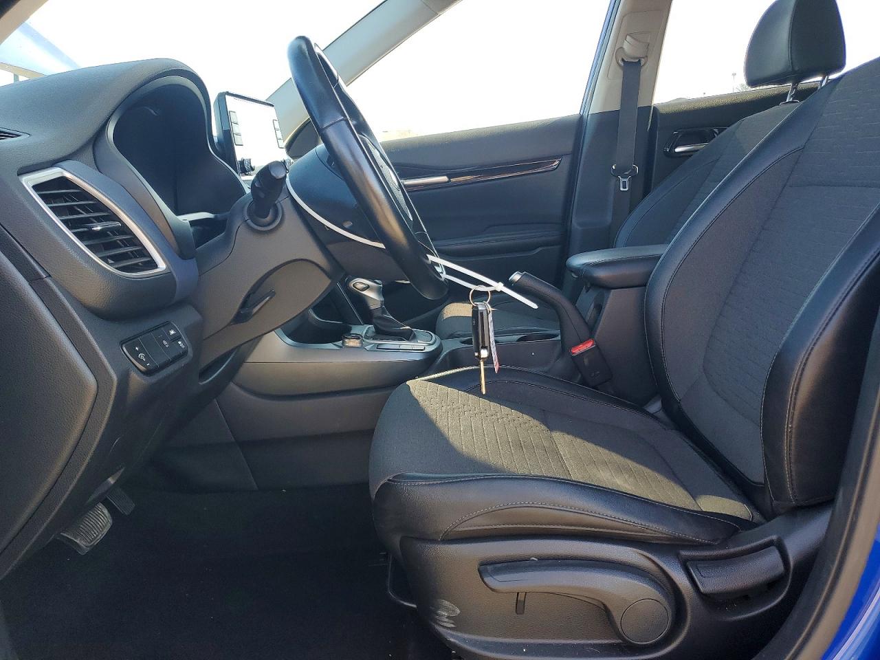 2021 KIA SELTOS S photo 13
