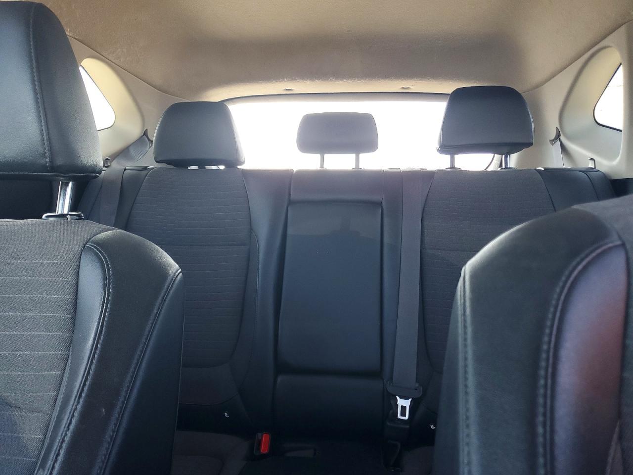 2021 KIA SELTOS S photo 19