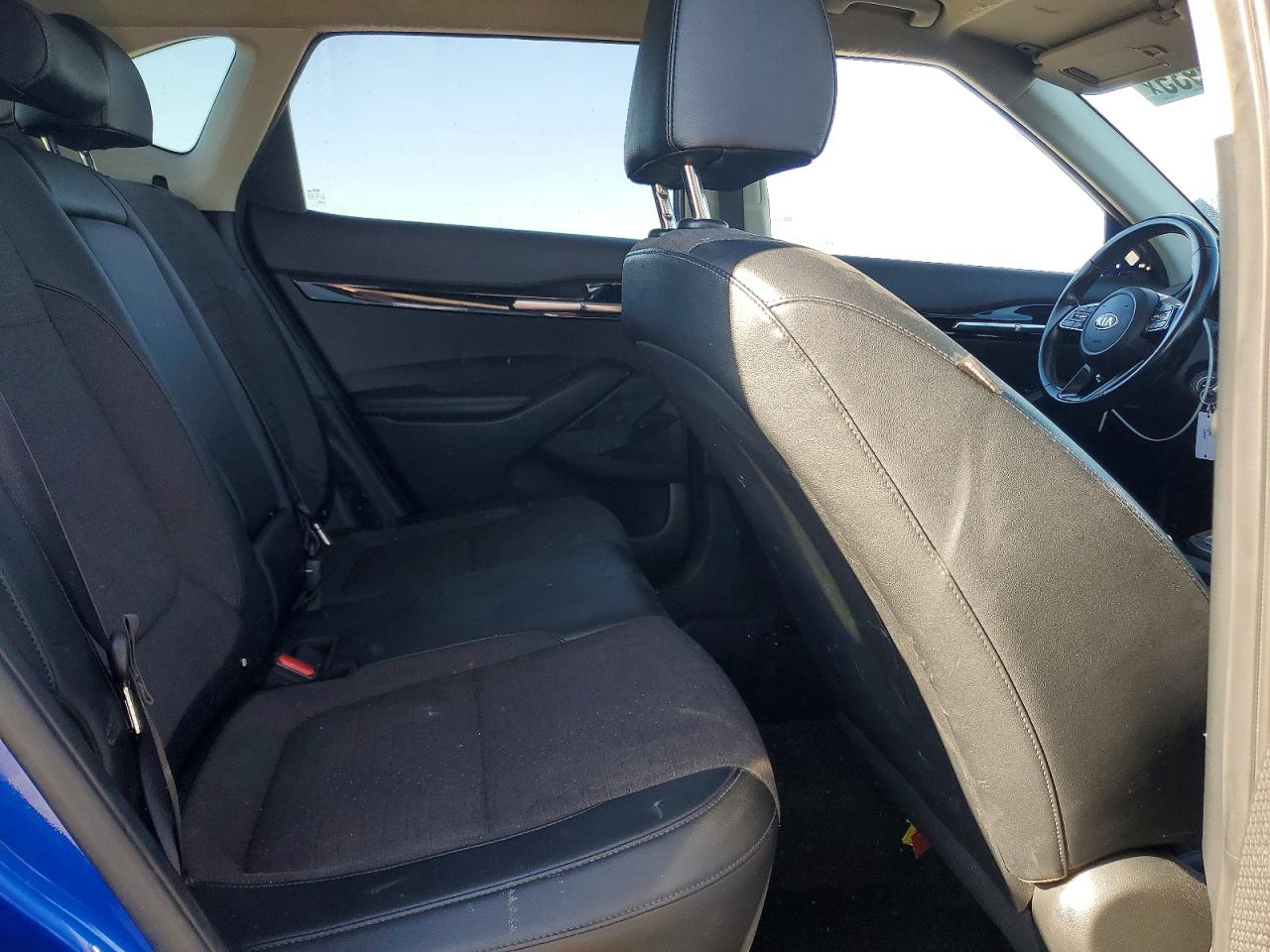 2021 KIA SELTOS S photo 21