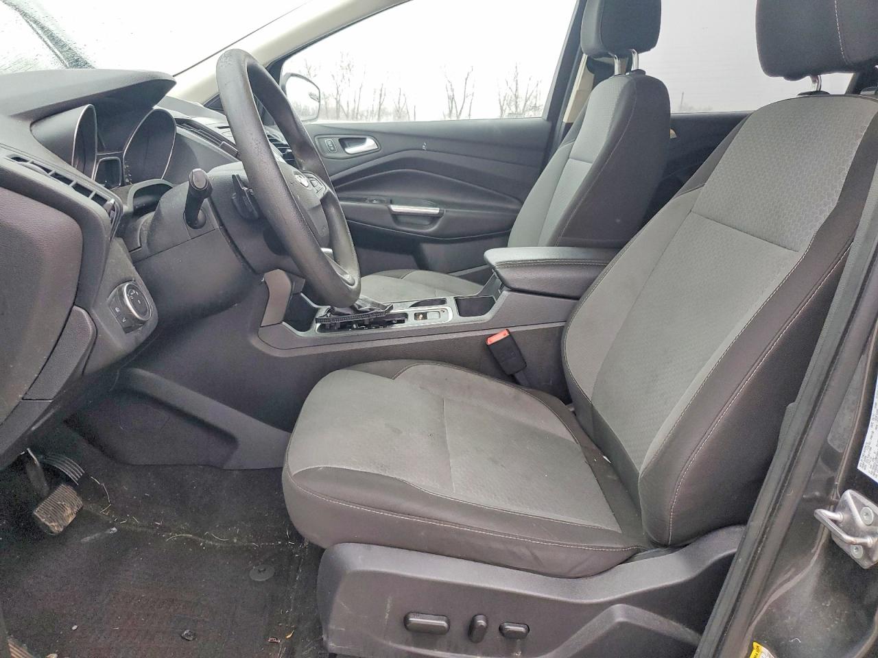 2017 FORD ESCAPE SE photo 7