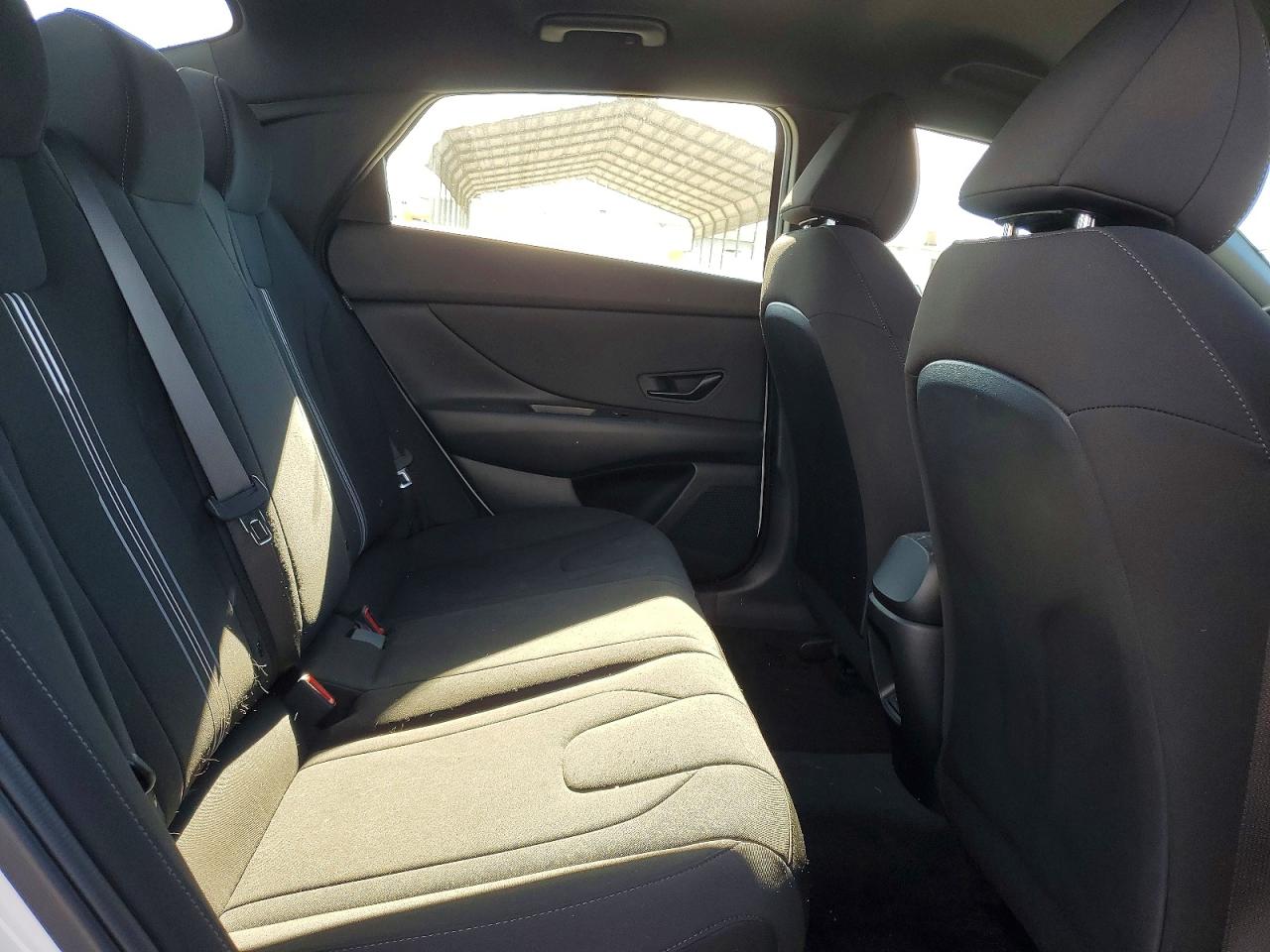 2025 HYUNDAI ELANTRA BLUE photo 10