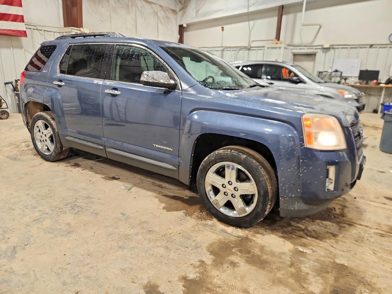 2012 GMC TERRAIN SLT photo 4