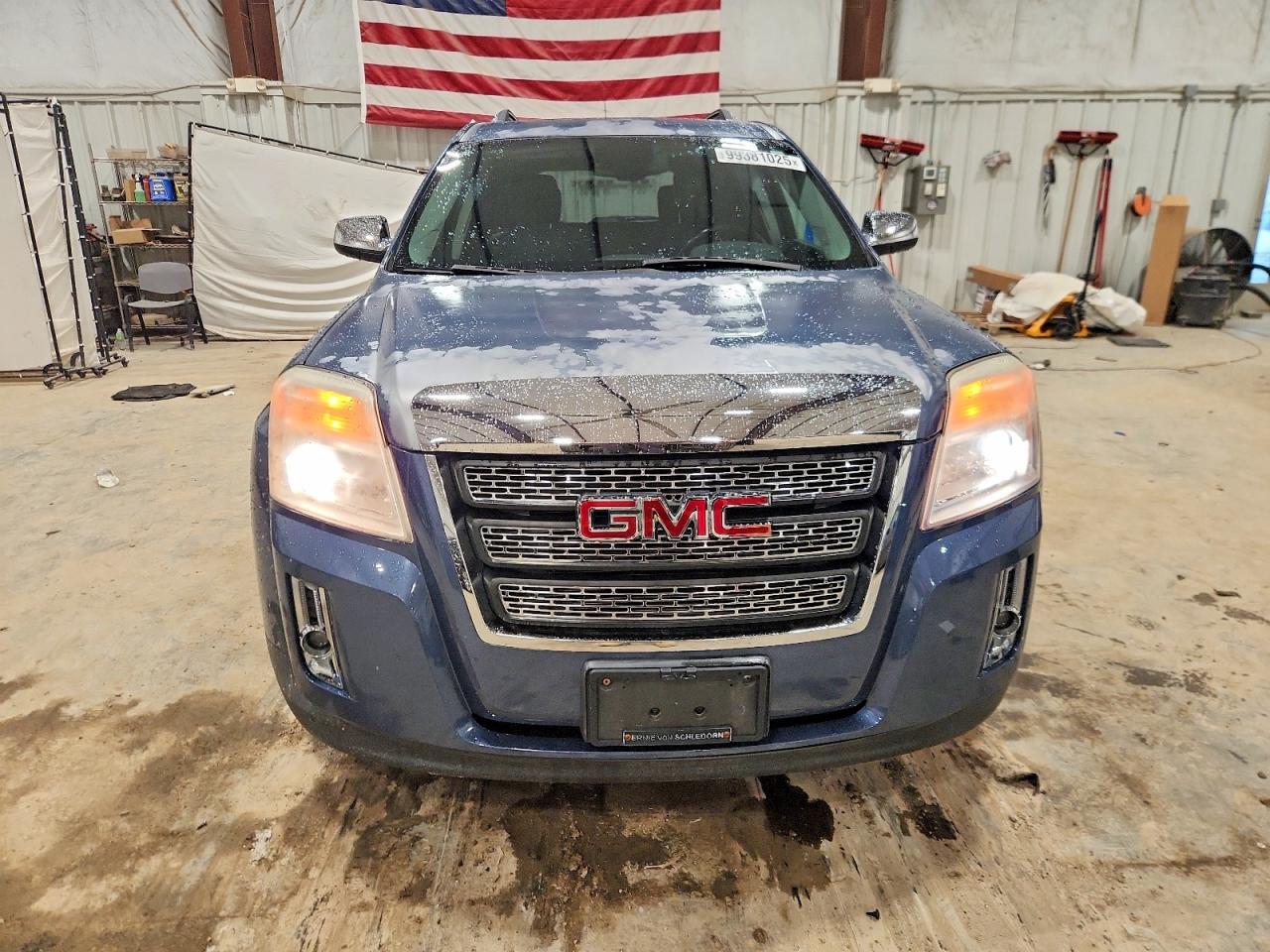 2012 GMC TERRAIN SLT photo 5
