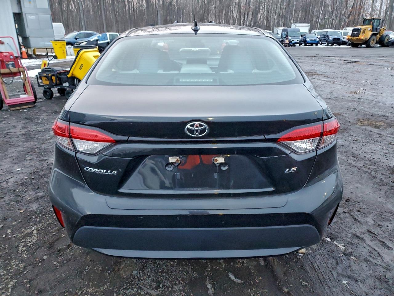 2020 TOYOTA COROLLA LE photo 6