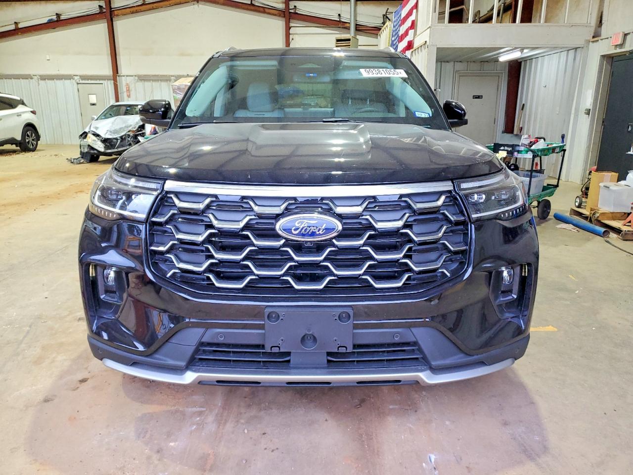 2025 FORD EXPLORER PLATINUM photo 5