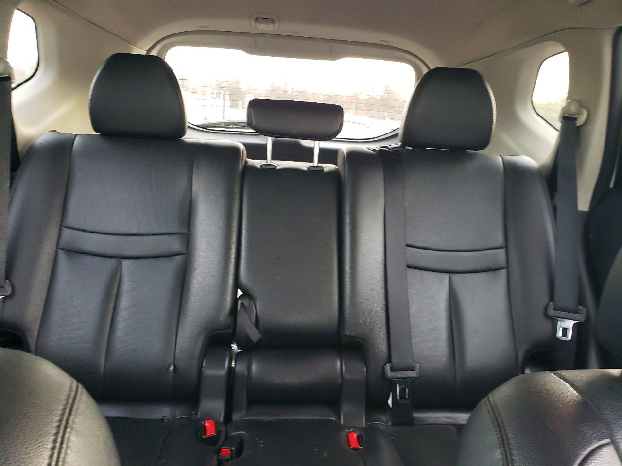 2016 NISSAN ROGUE S photo 10