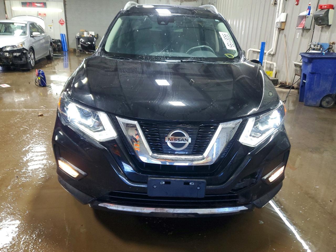 2017 NISSAN ROGUE S photo 5